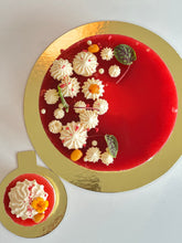 Charger l'image dans la galerie, Mousse_fromage_argousier_framboise_patisserie_montreal