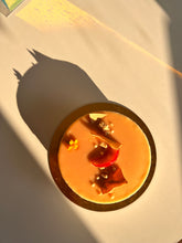 Charger l'image dans la galerie, Mousse_fromage_pomme_caramel_chopine_patisserie_est_Montreal