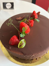 Charger l'image dans la galerie, Mousse_choco_vegan_gâteau_montreal