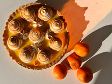 Charger l'image dans la galerie, tarte_citron_clementine_meringue_chopine_patisserie_montreal